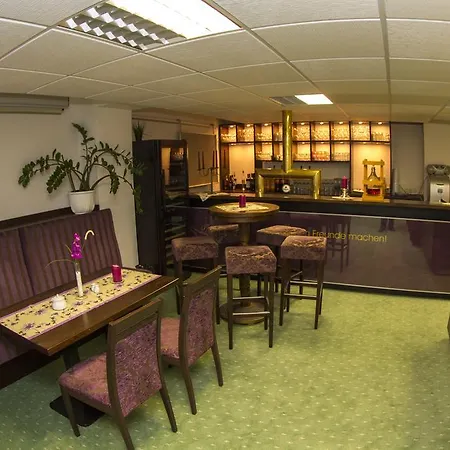 Falk Seehotel Stuersche Hintermuhle Penzion Plau am See